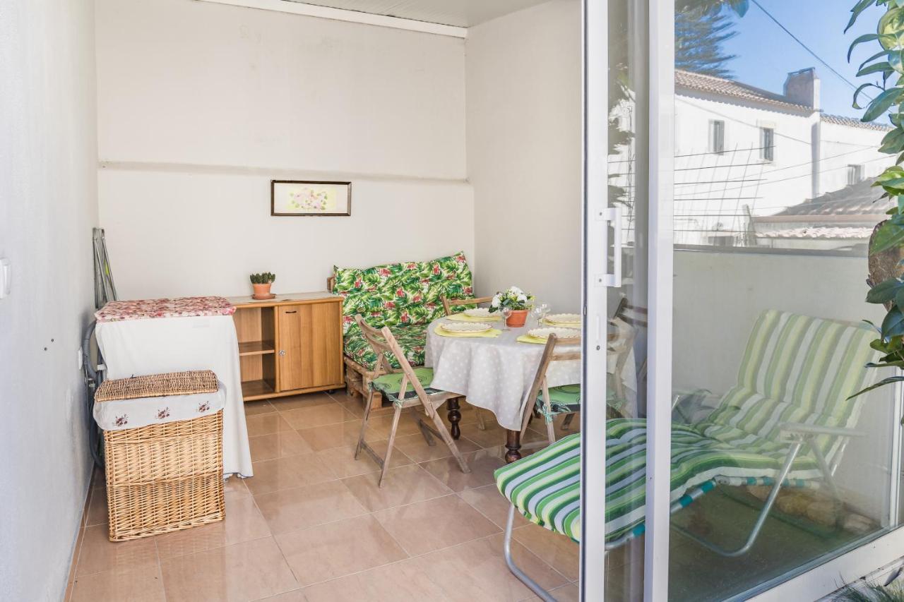 2 Bedroom House And Garden Lounge Sintra Exterior photo